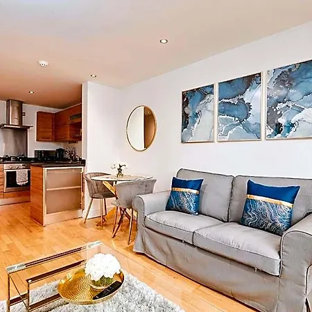 公寓 Primedoorstep Deluxe Apt, River Canal View& Free Parking! *