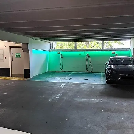 Primedoorstep Deluxe Apt, River Canal View& Free Parking! 公寓 利兹
