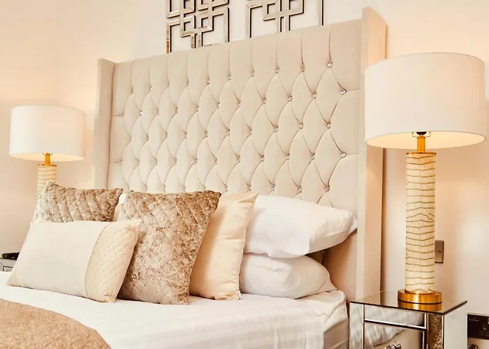 Apartamento Primedoorstep Deluxe Apt, River Canal View& Free Parking!